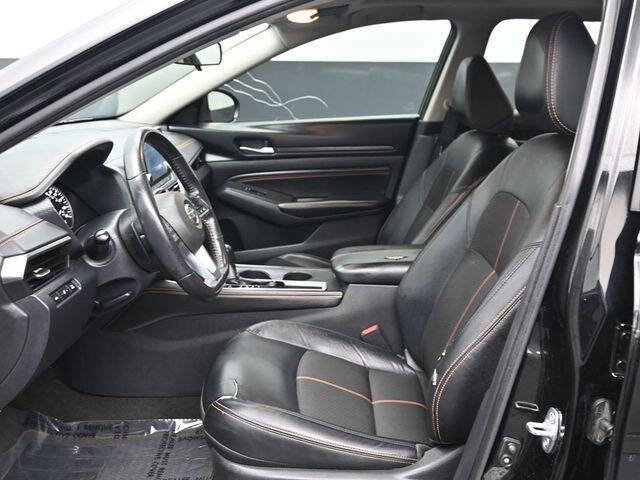 Used 2022 Nissan Altima 2.0 SR image 6