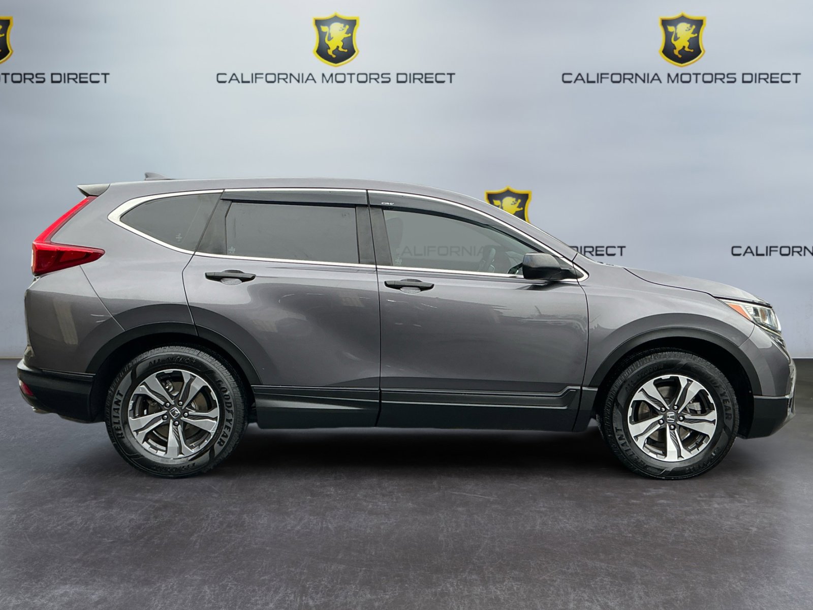 Used 2017 Honda CR-V LX image 4
