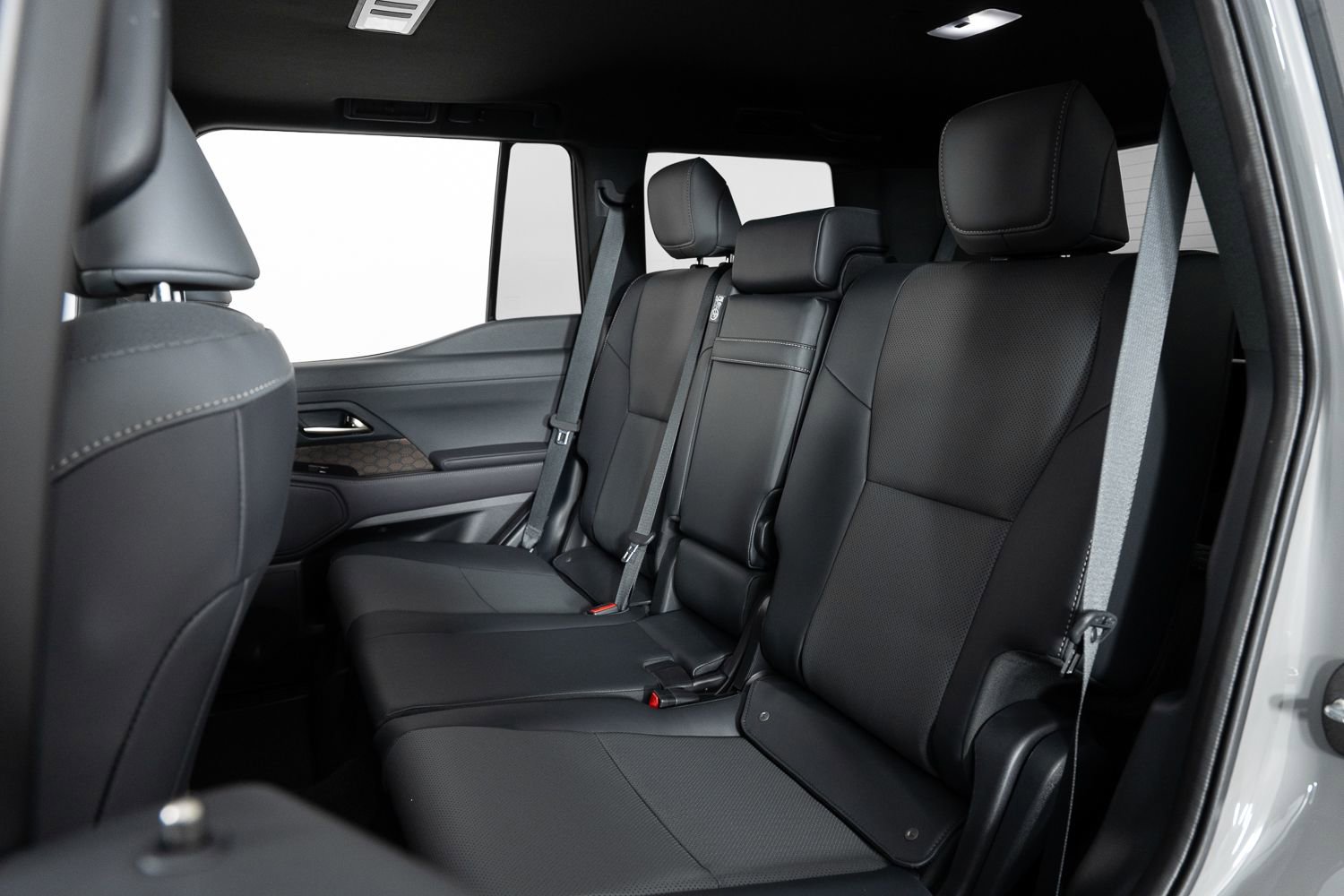 Used 2025 Lexus GX 550 w/ Accessory Package (Z1) AWD/4WD image 17