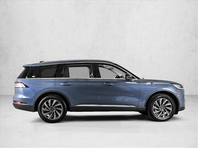 Used 2025 Lincoln Aviator AWD w/ Equipment Group 101A image 4