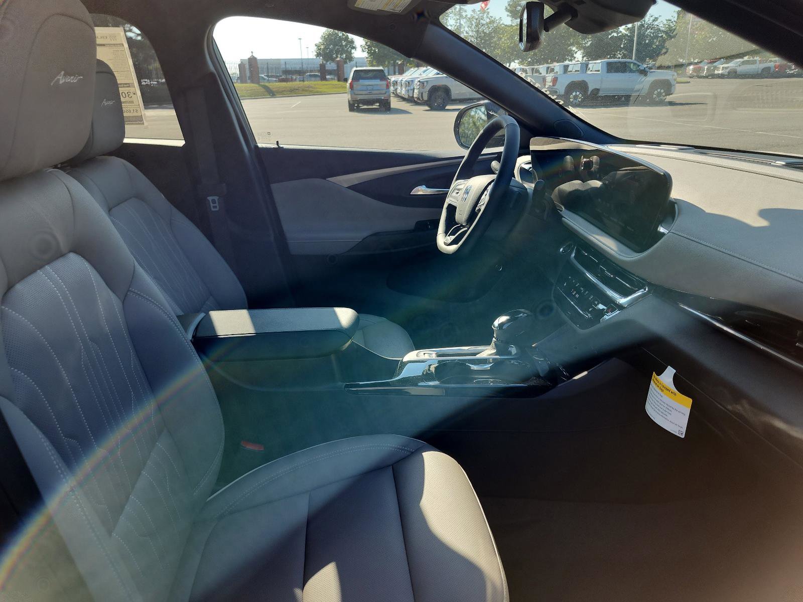 New 2026 Buick Envista Avenir image 7