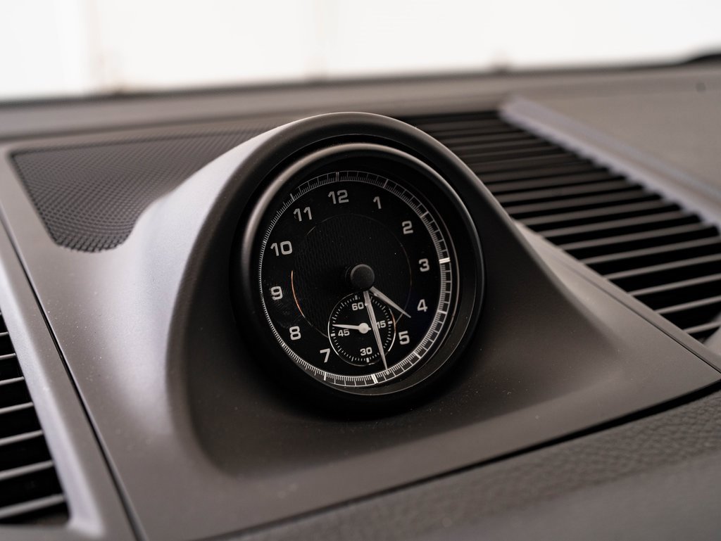 Certified 2024 Porsche Macan S image 36