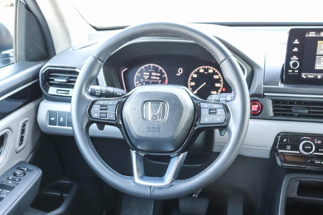 Certified 2024 Honda Pilot EX-L image 16