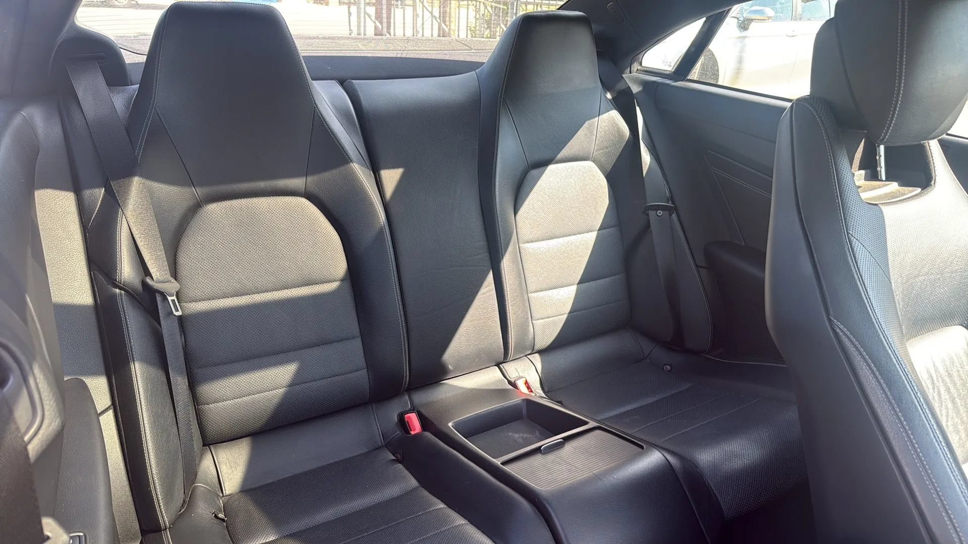 Used 2014 Mercedes-Benz E 350 4MATIC Coupe image 9