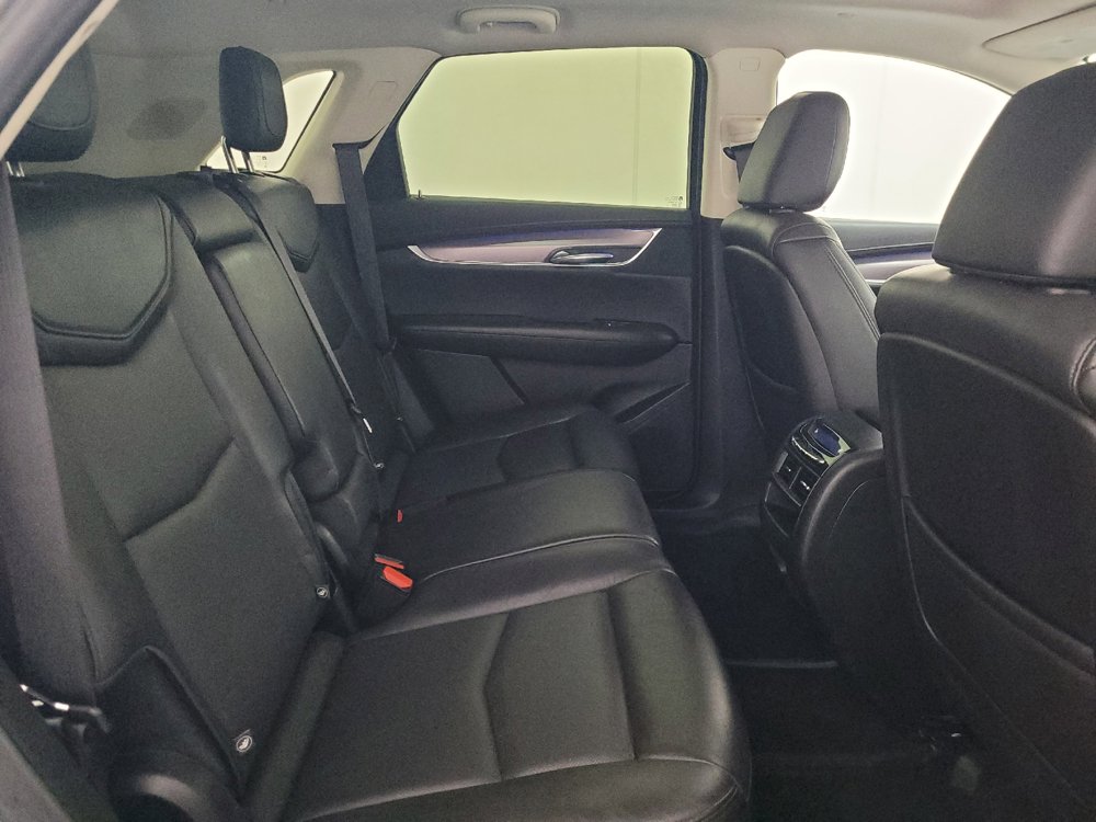 Used 2019 Cadillac XT5 Premium Luxury AWD/4WD image 19