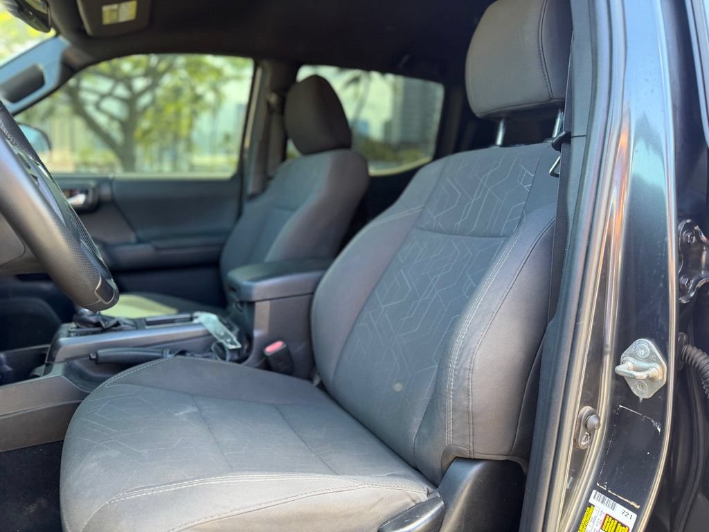 Used 2018 Toyota Tacoma TRD Sport RWD image 8