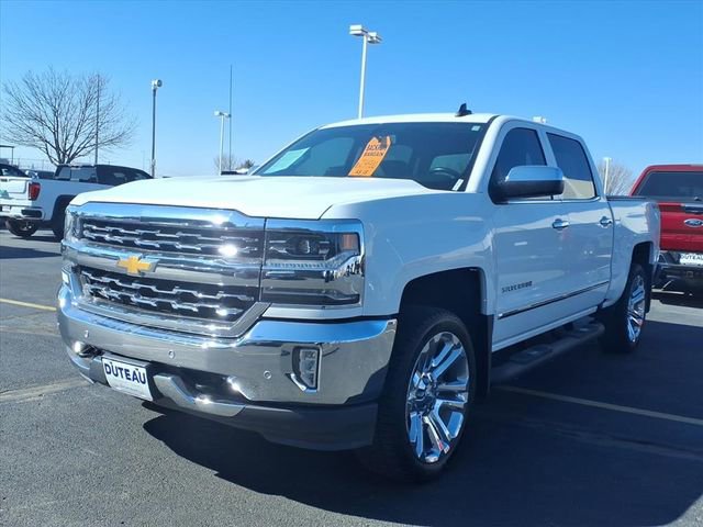 Used 2018 Chevrolet Silverado 1500 LTZ w/ LTZ Plus Package image 3