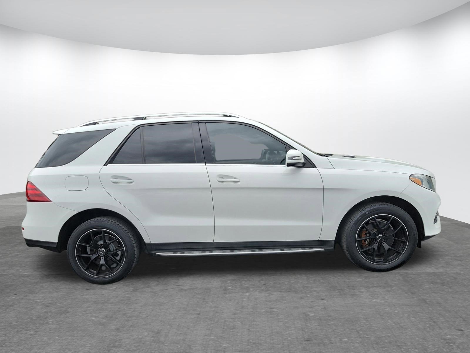 Used 2018 Mercedes-Benz GLE 350 w/ Premium 1 Package video 2