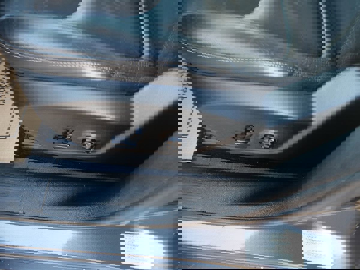 Used 2017 Jeep Cherokee Latitude w/ True North Edition image 16