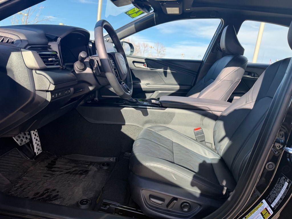 Used 2026 Toyota Camry XSE w/ Premium Package image 12