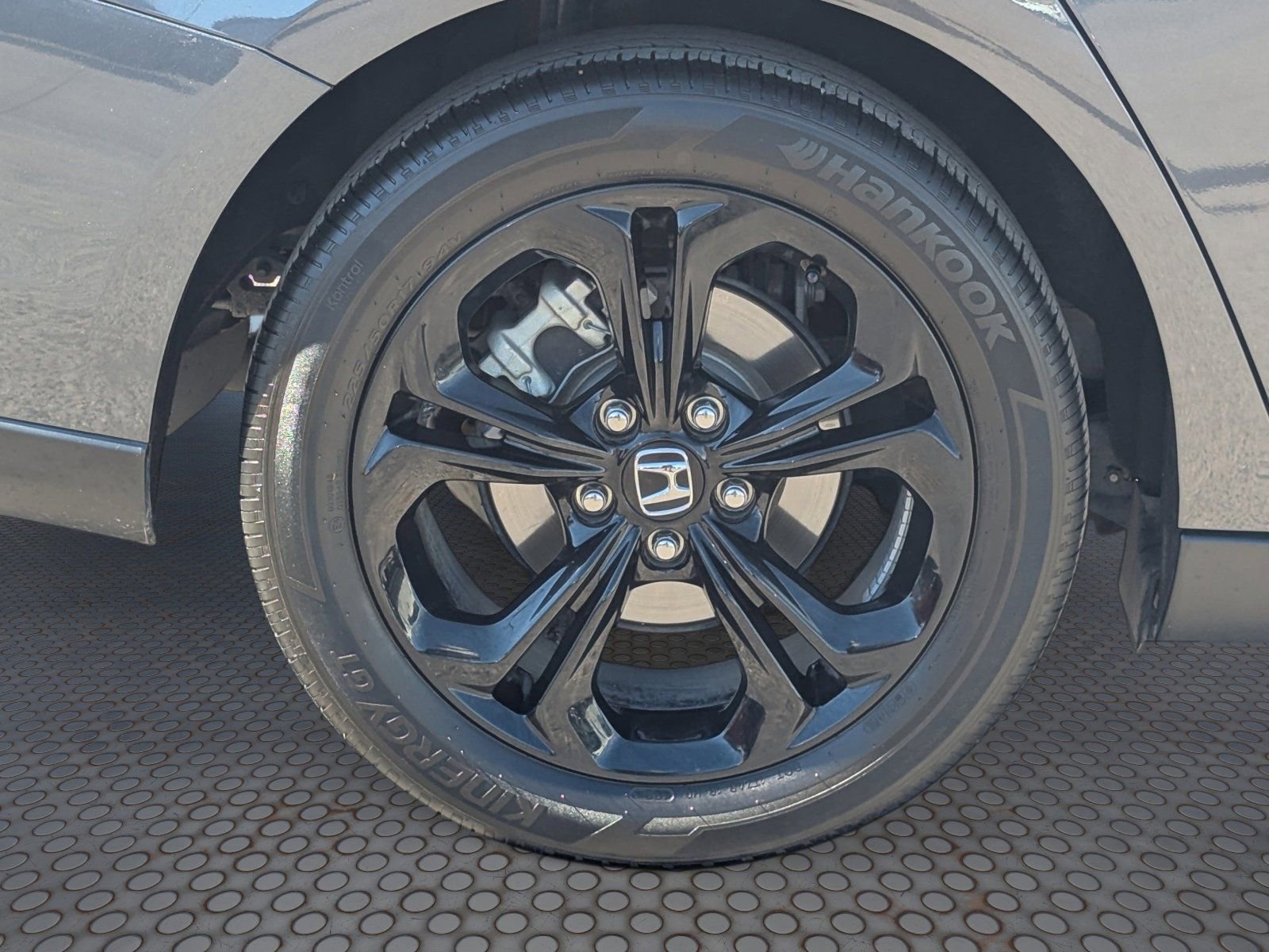 Used 2025 Honda Accord SE image 10