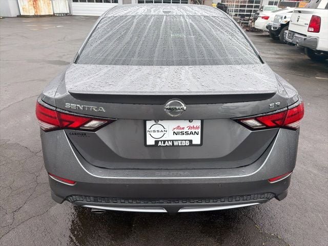 Used 2023 Nissan Sentra SR w/ SR Premium Package FWD image 4