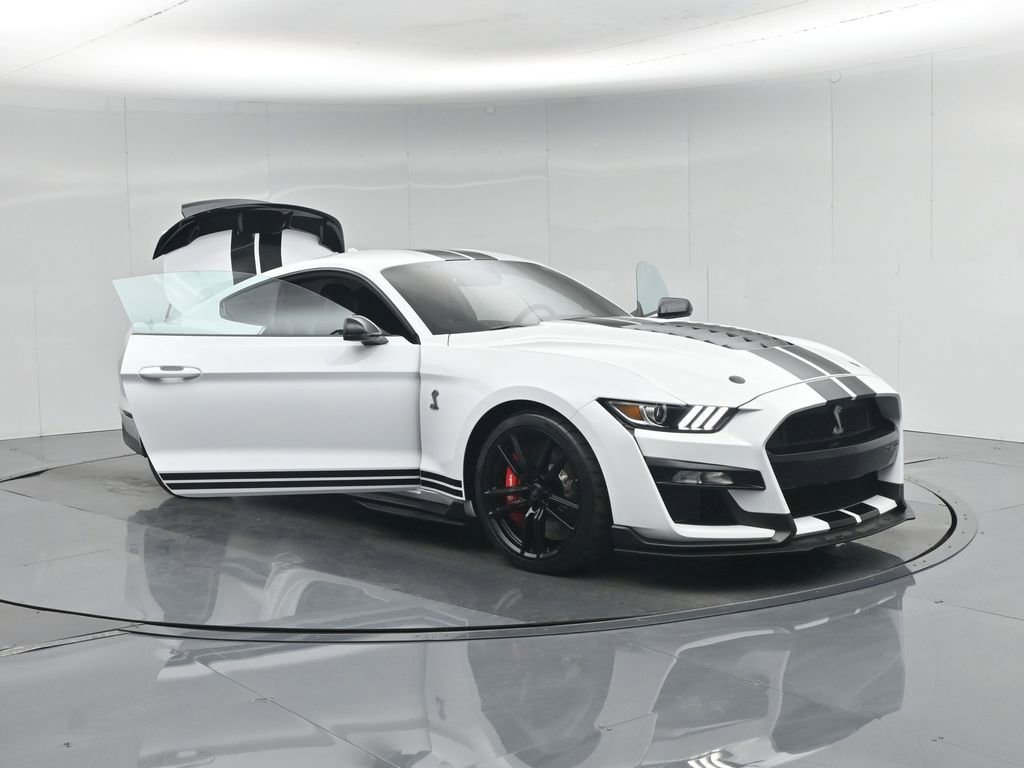 Used 2022 Ford Mustang Shelby GT500 w/ Technology Package RWD image 32