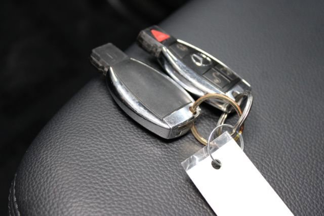 Used 2010 Mercedes-Benz ML 350 BlueTEC 4MATIC image 14