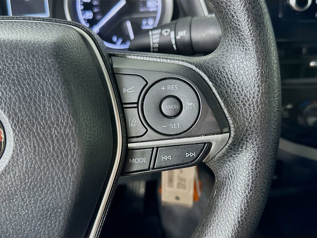 Used 2023 Toyota Camry LE FWD image 17