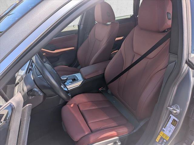 Used 2023 BMW i4 eDrive40 w/ Premium Package RWD image 11