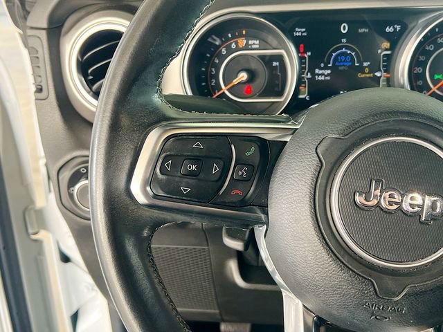 Used 2018 Jeep Wrangler Unlimited Sahara image 16