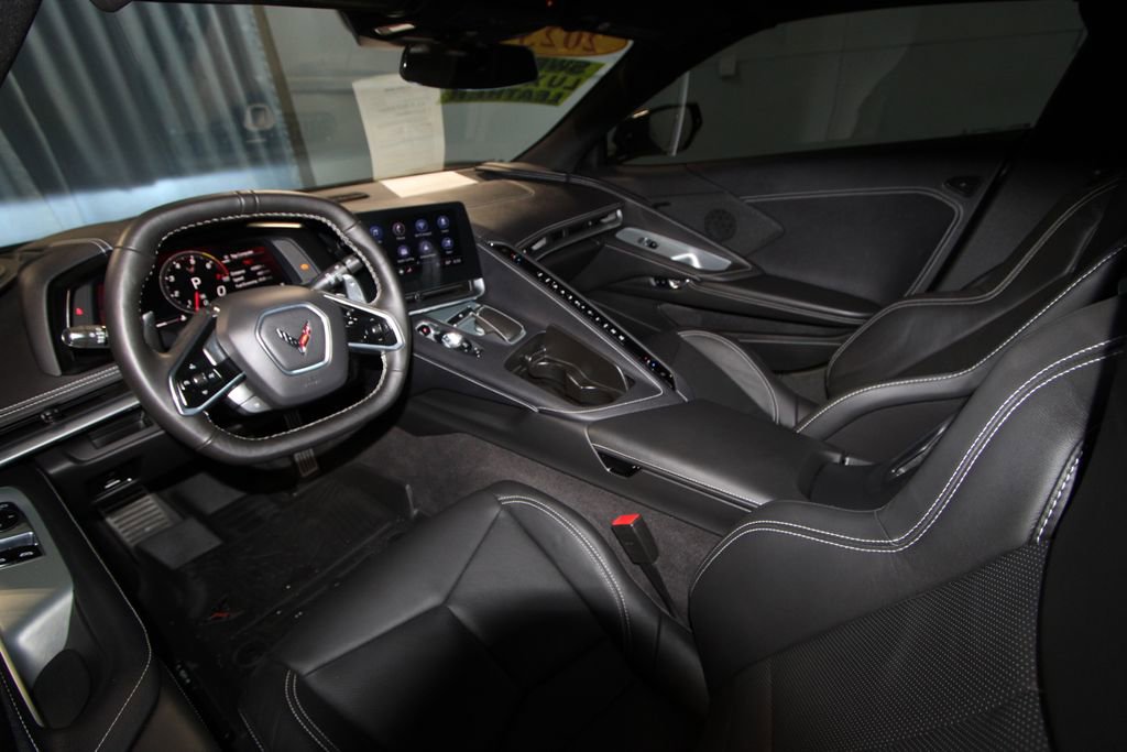 Used 2023 Chevrolet Corvette Stingray Coupe w/ 1LT image 2