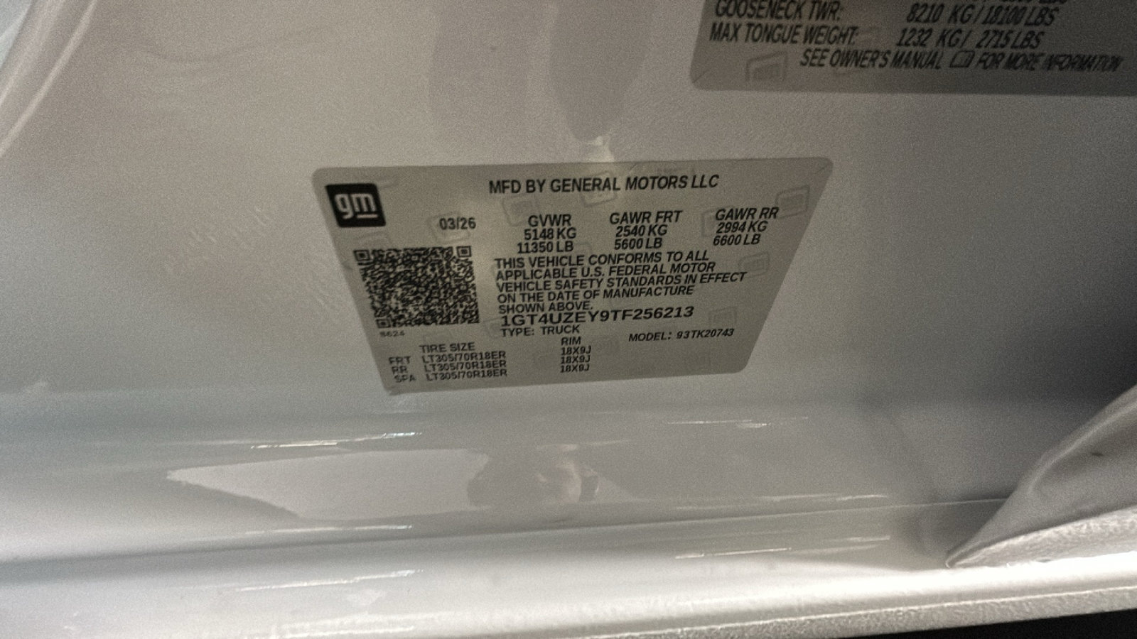 Used 2026 GMC Sierra 2500 AT4X AWD/4WD image 12
