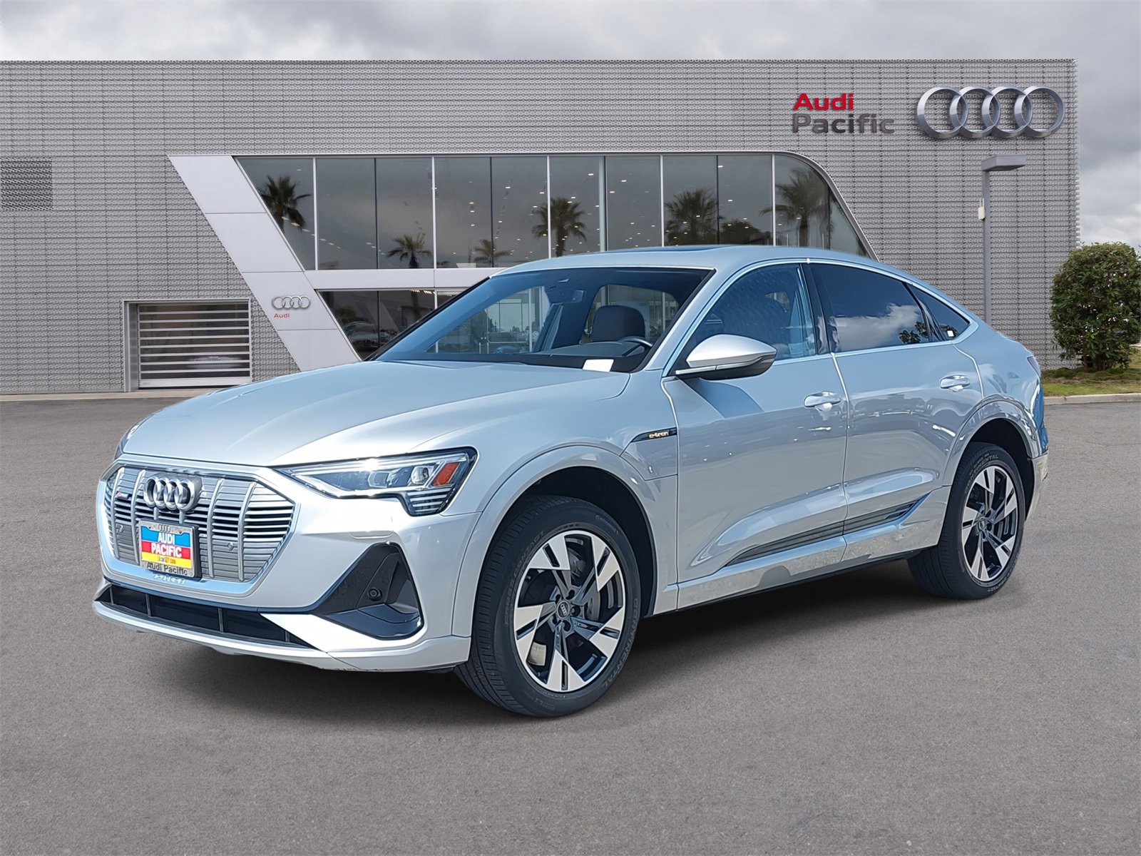 Used 2022 Audi e-tron Premium w/ Interior Protection Package