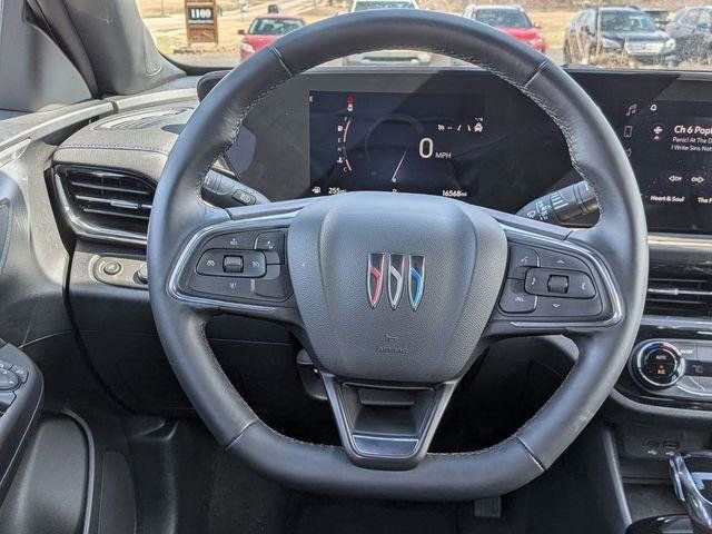 Used 2025 Buick Envista Sport Touring FWD image 16