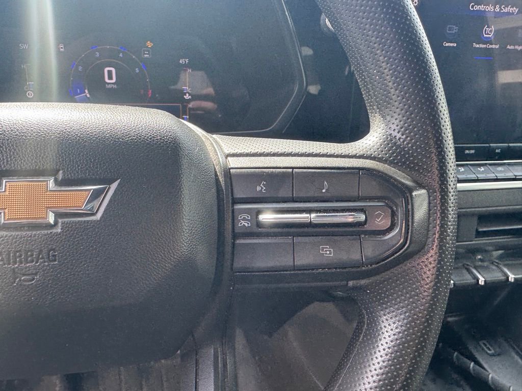 Used 2023 Chevrolet Colorado W/T RWD image 12