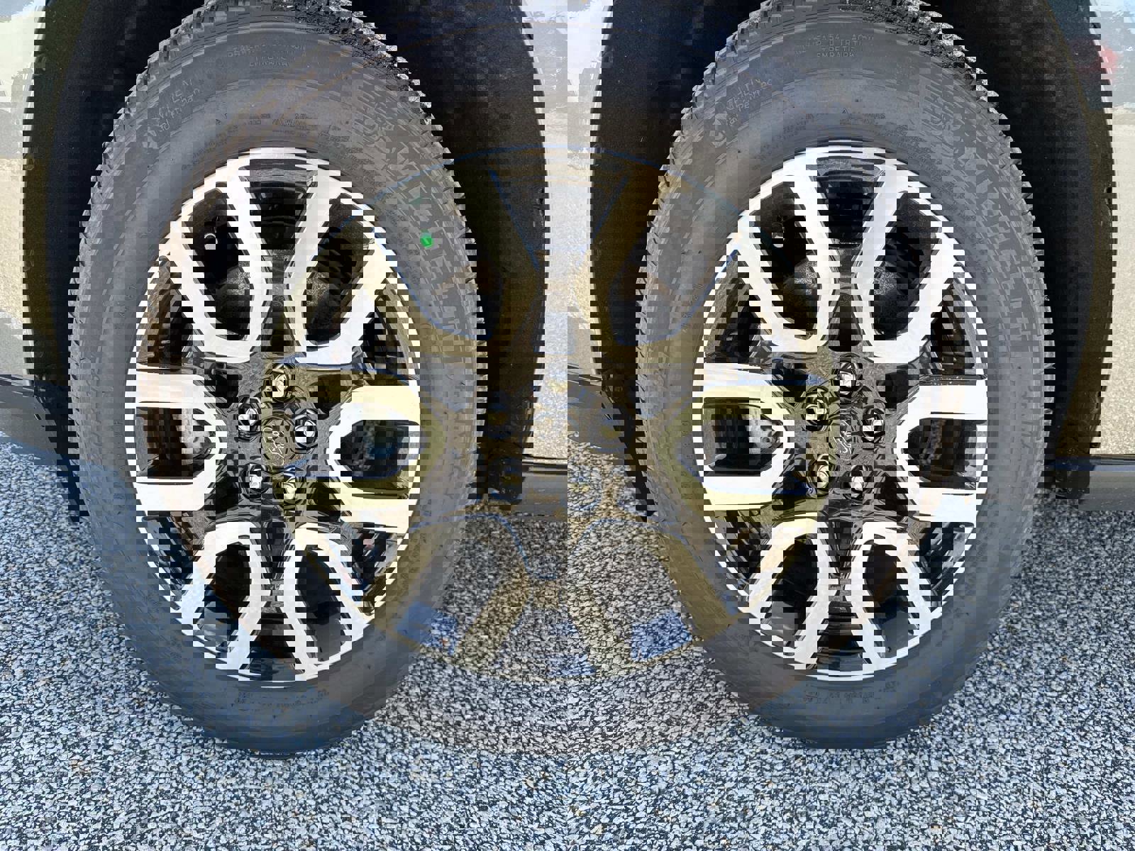 Used 2024 Ford Maverick Lariat image 10