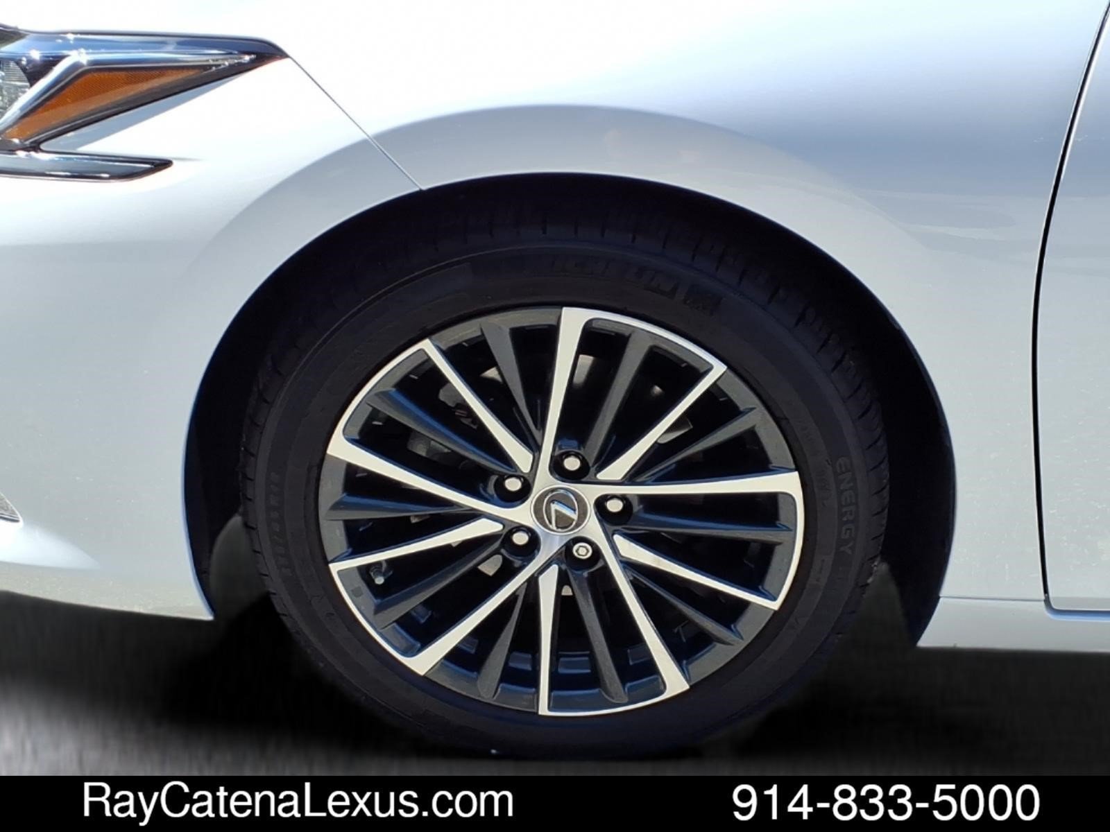 Certified 2022 Lexus ES 350 w/ Premium Package FWD image 8