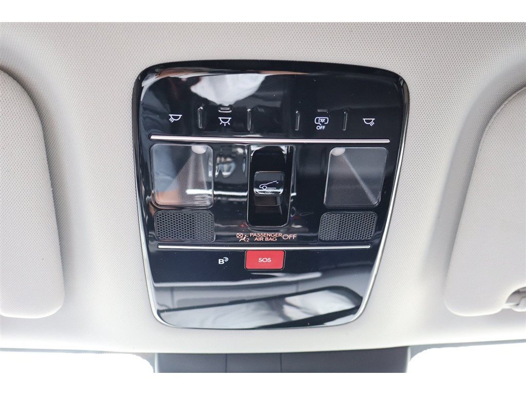 Used 2024 Hyundai Santa Fe XRT AWD/4WD image 42