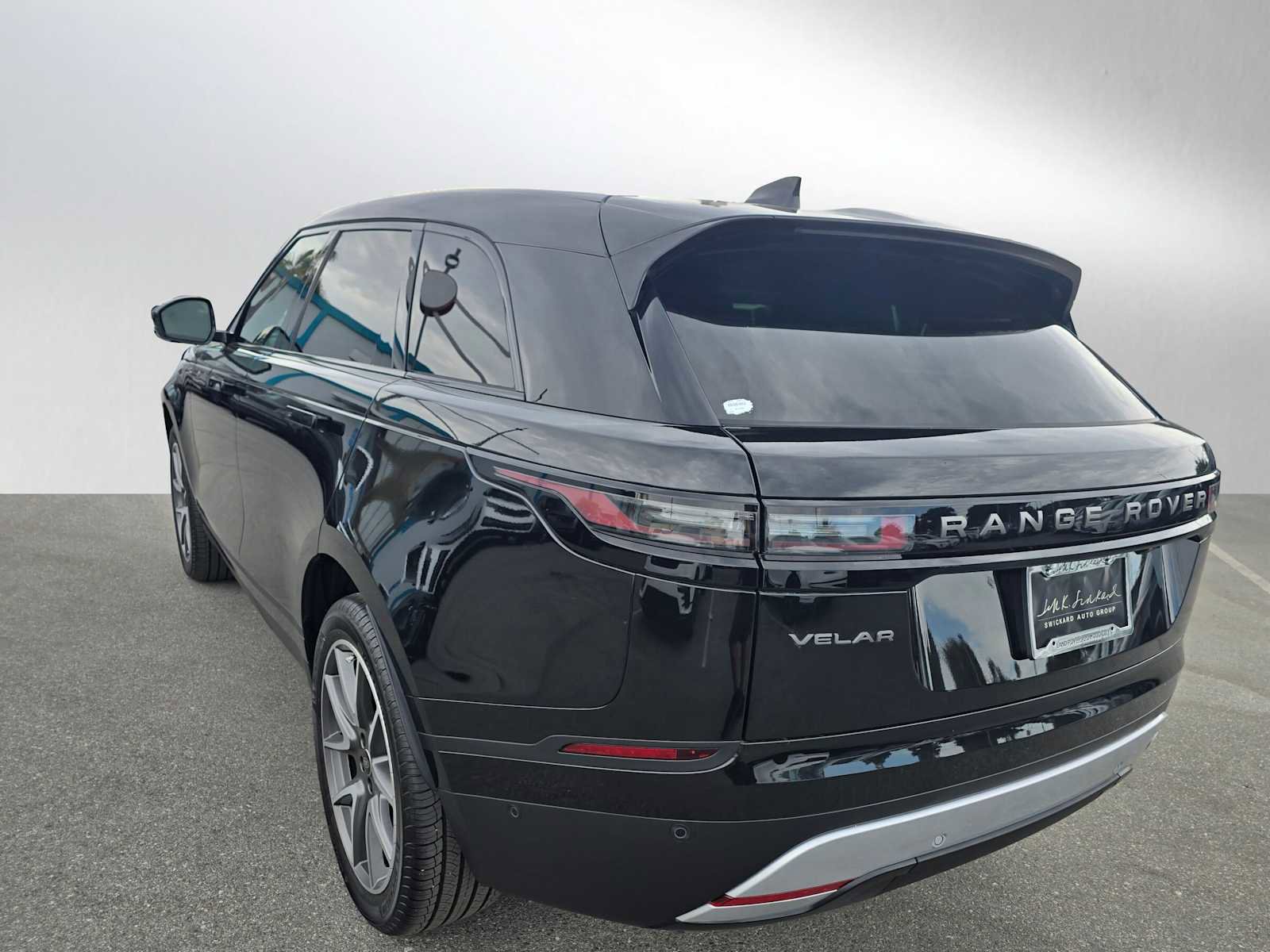 Used 2026 Land Rover Range Rover Velar S image 5