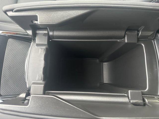 Used 2025 Buick Envision Preferred image 24