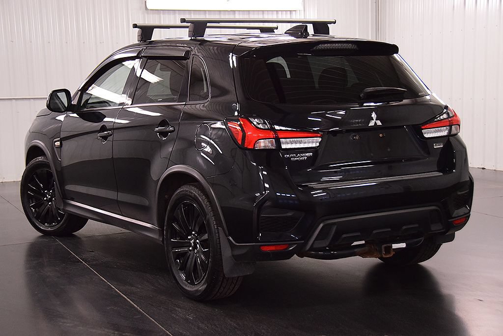 Used 2022 Mitsubishi Outlander Sport SE AWD/4WD image 5