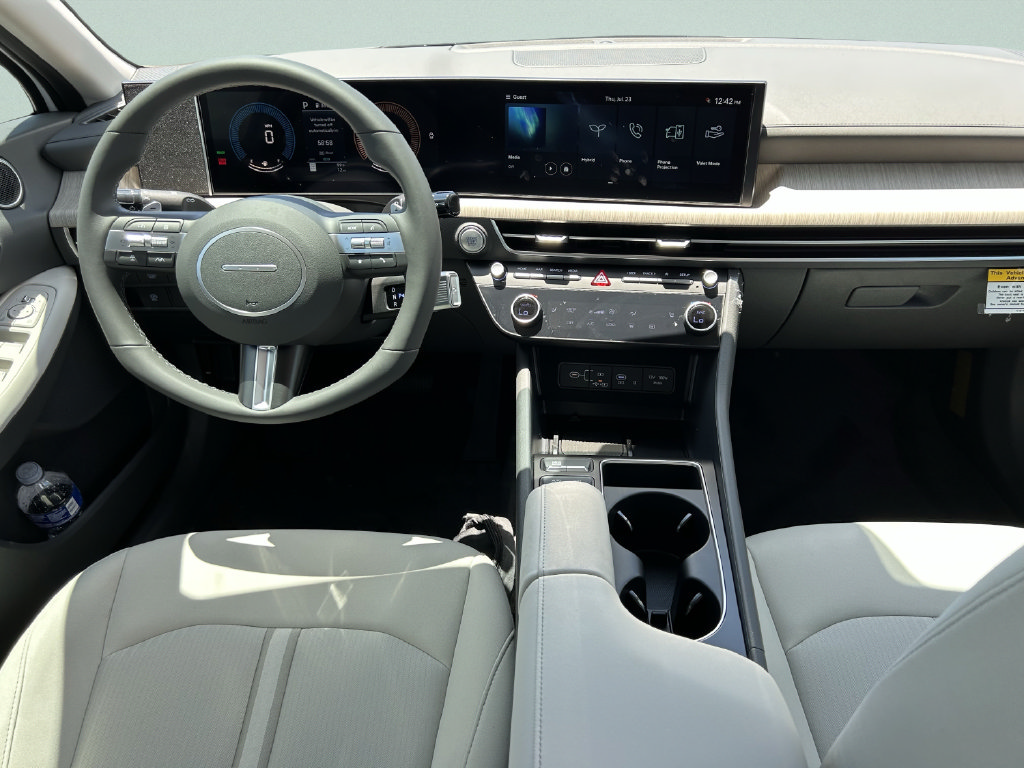 New 2026 Hyundai Sonata Blue FWD image 17