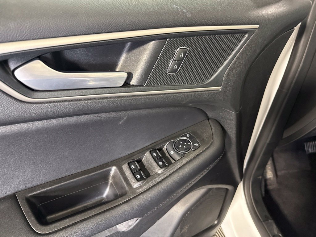 Used 2024 Ford Edge SEL w/ Convenience Package AWD/4WD image 21