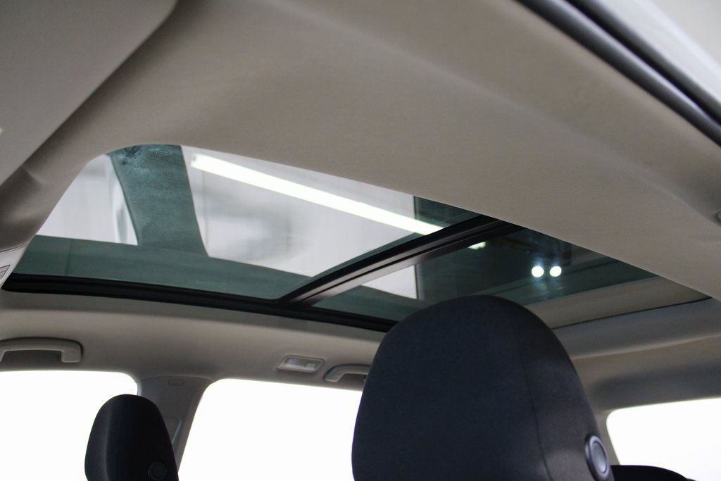 Used 2018 Volkswagen Atlas Launch Edition image 14