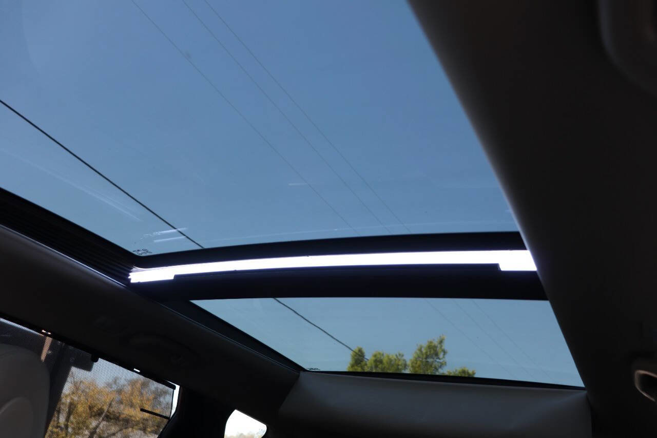 Used 2013 Hyundai Santa Fe Sport 2.0T w/ Technology Pkg image 33