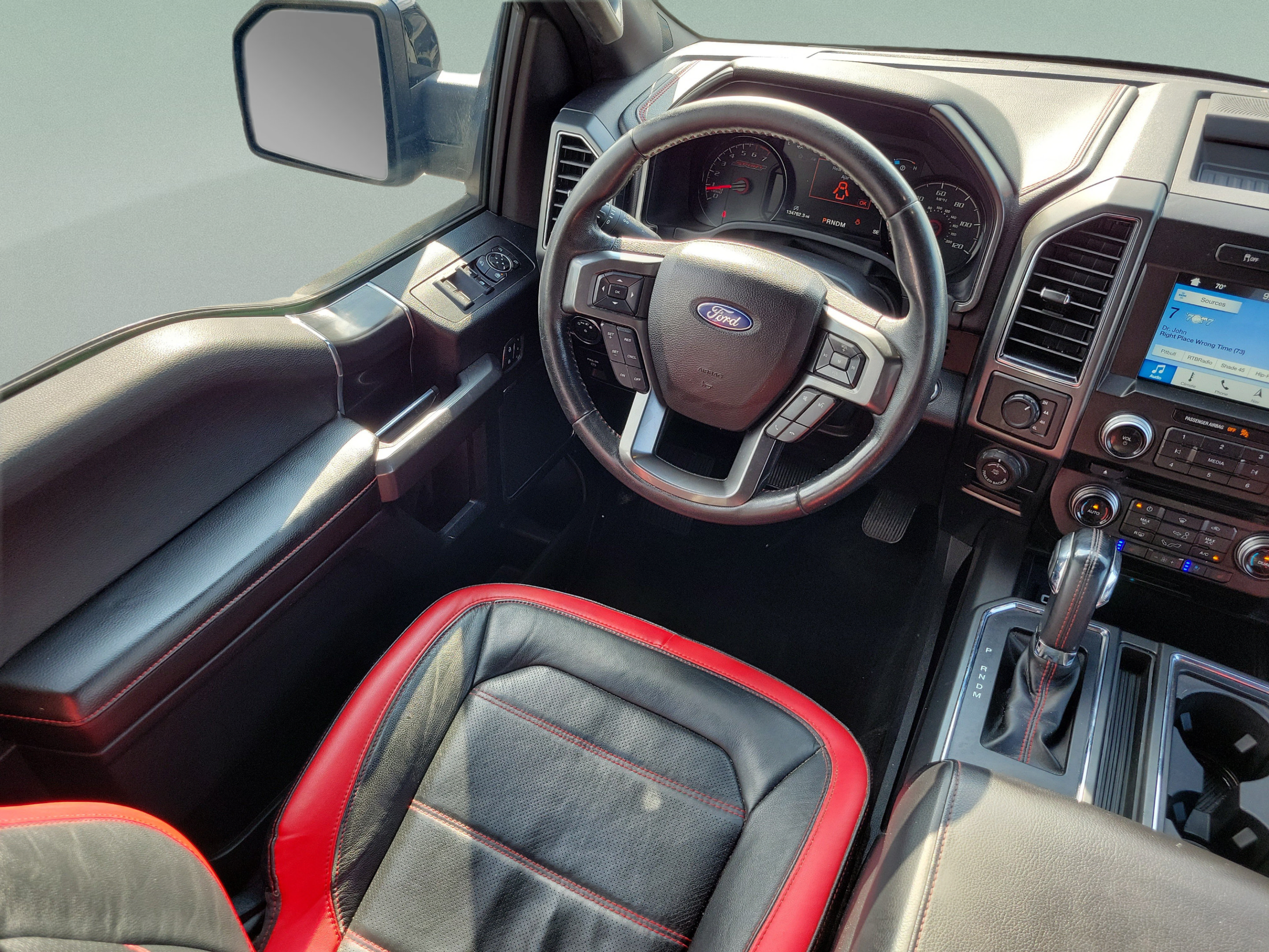 Used 2018 Ford F150 Lariat AWD/4WD image 12