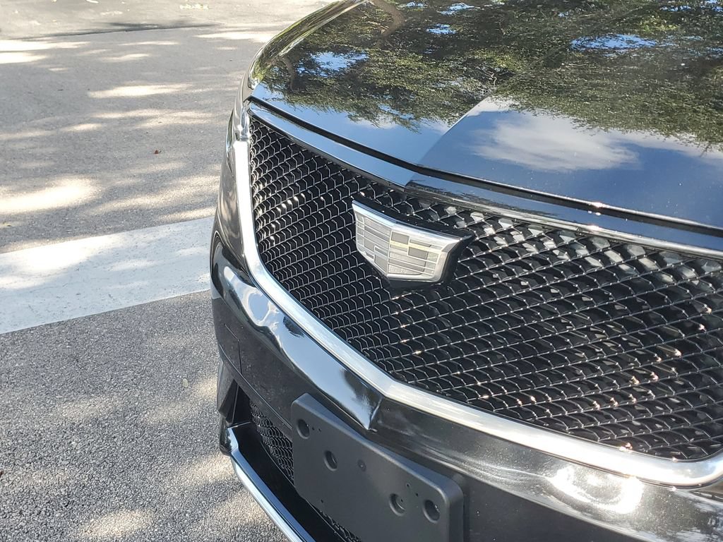 Used 2023 Cadillac XT6 Sport w/ LPO, Floor Liner Package AWD/4WD image 9