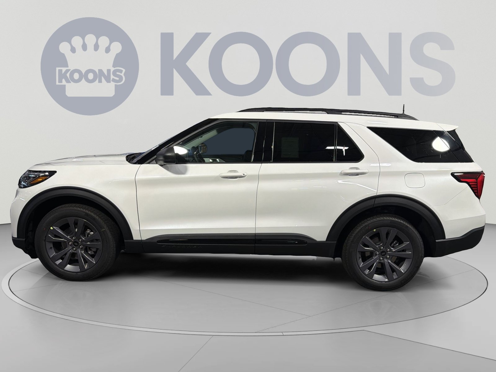 New 2026 Ford Explorer Active w/ Active Comfort Package AWD/4WD image 2