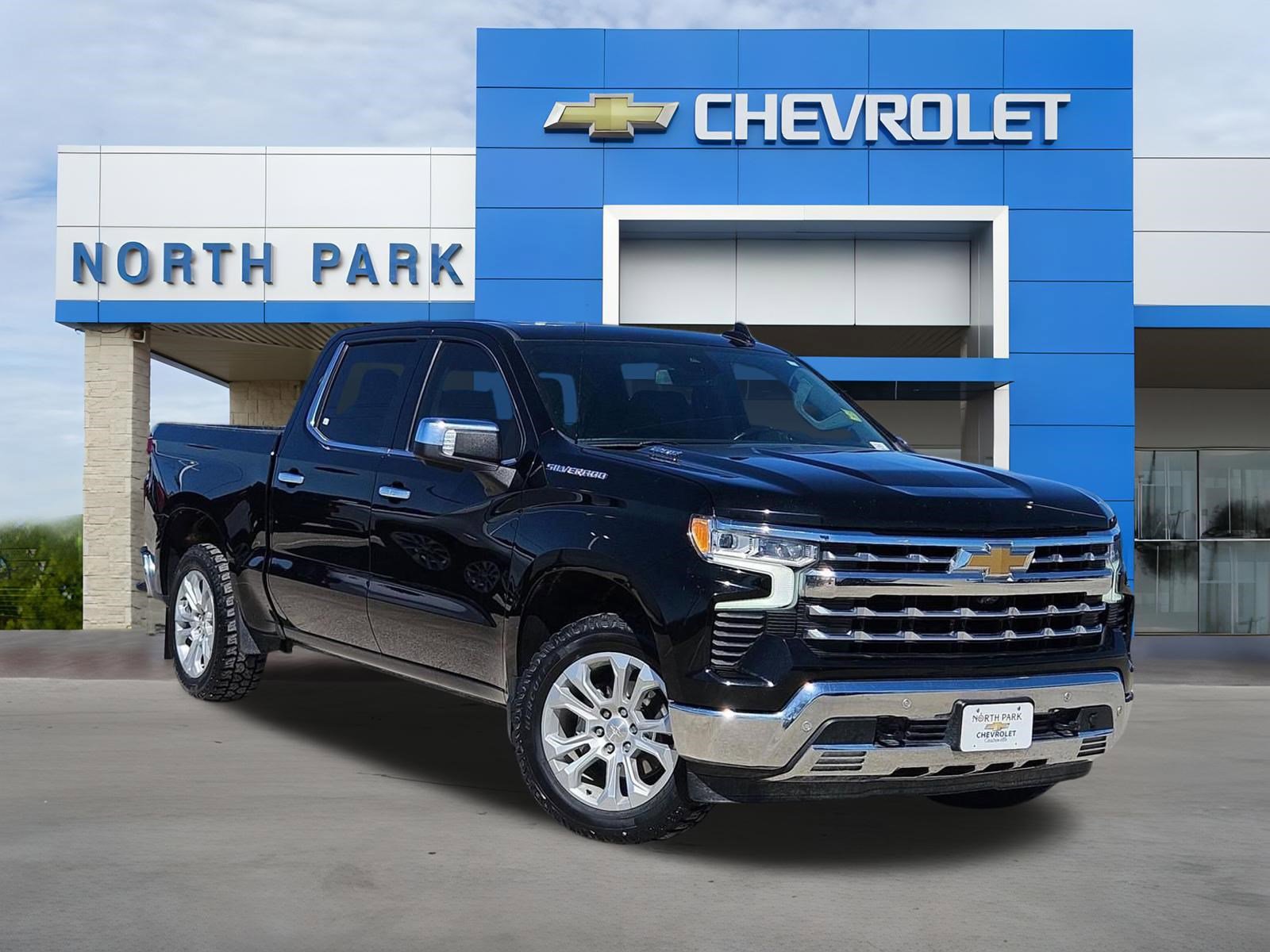 Certified 2023 Chevrolet Silverado 1500 LTZ w/ LTZ Premium Package RWD image 1