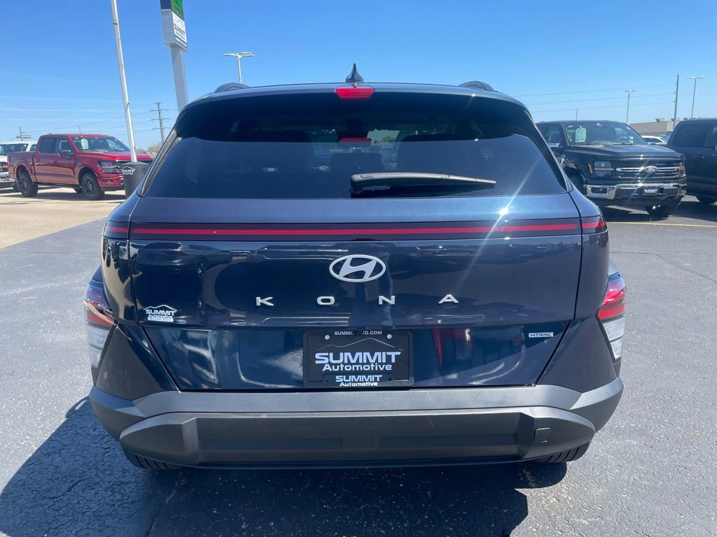 Used 2024 Hyundai Kona SEL AWD/4WD image 29