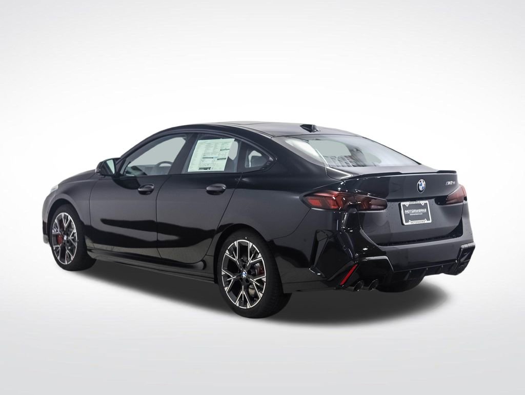 Used 2026 BMW M235i xDrive w/ Technology Package AWD/4WD image 4