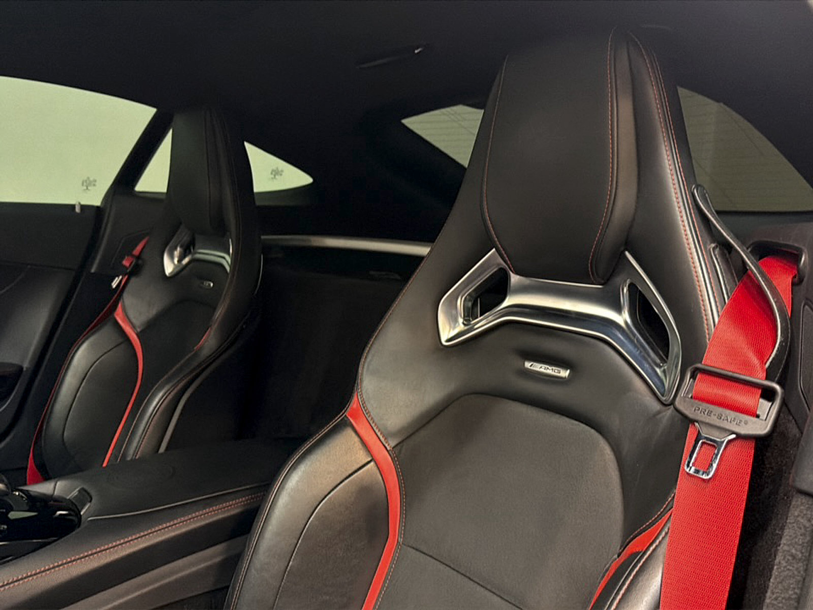 Used 2016 Mercedes-Benz AMG GT S image 10