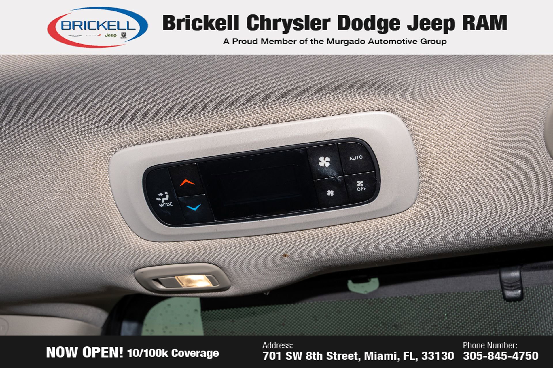 Used 2021 Chrysler Pacifica Touring image 18