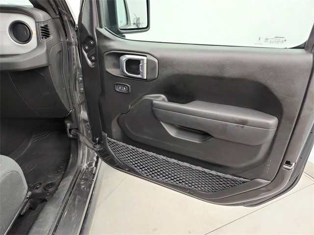 Used 2024 Jeep Wrangler Unlimited image 36