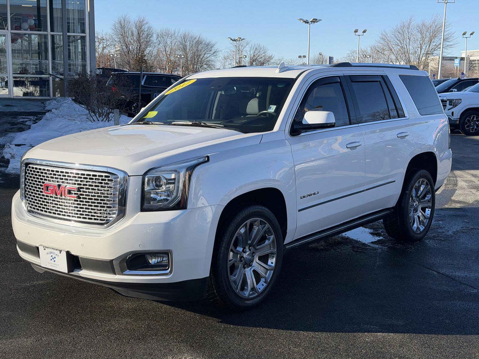 Used 2017 GMC Yukon Denali w/ Open Road Package image 3