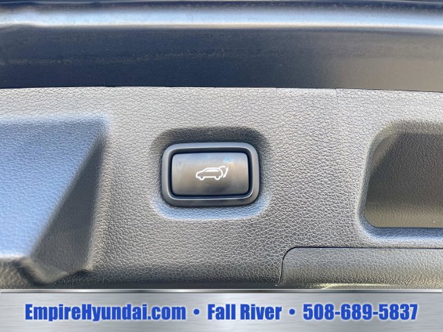 Used 2023 Hyundai Santa Fe SEL w/ Premium Package AWD/4WD image 8