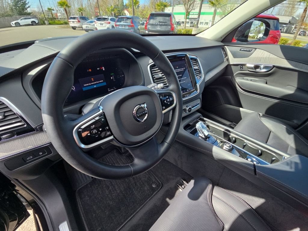 Certified 2025 Volvo XC90 T8 Ultra w/ Protection Package Premier image 7