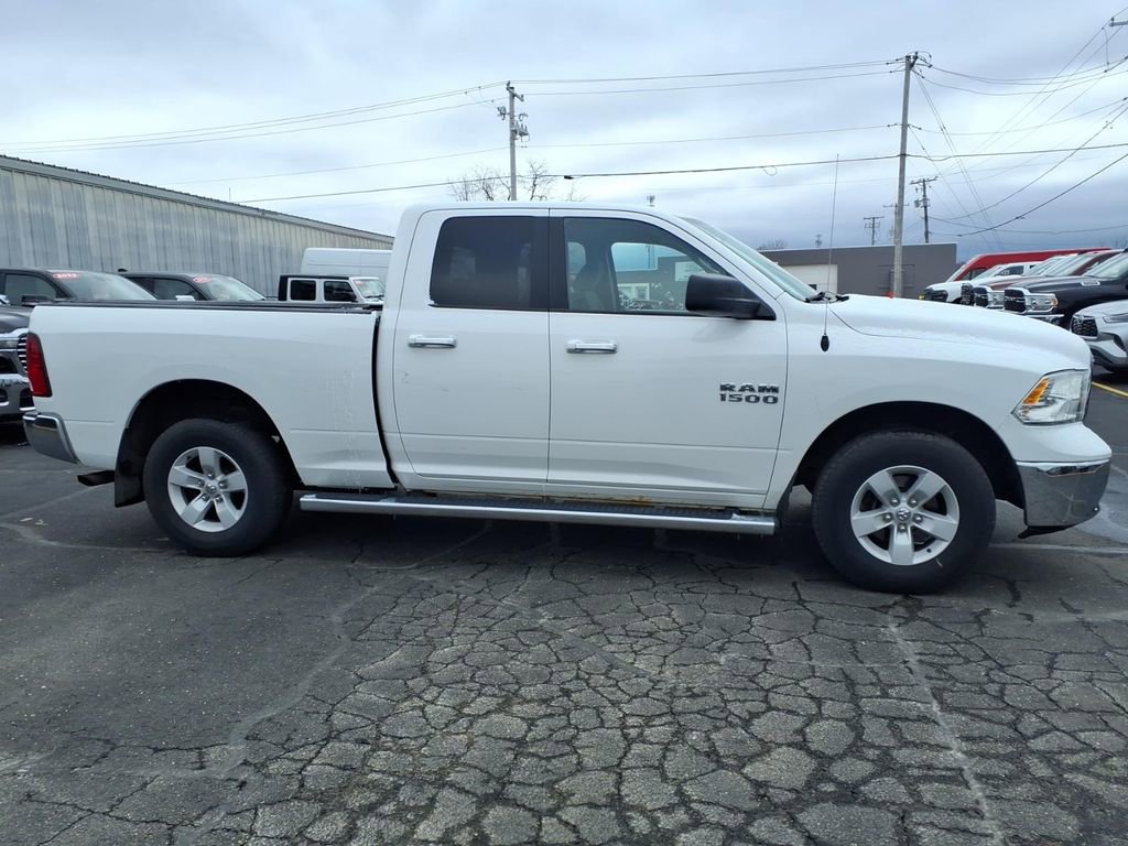 Used 2018 RAM 1500 Classic SLT image 2