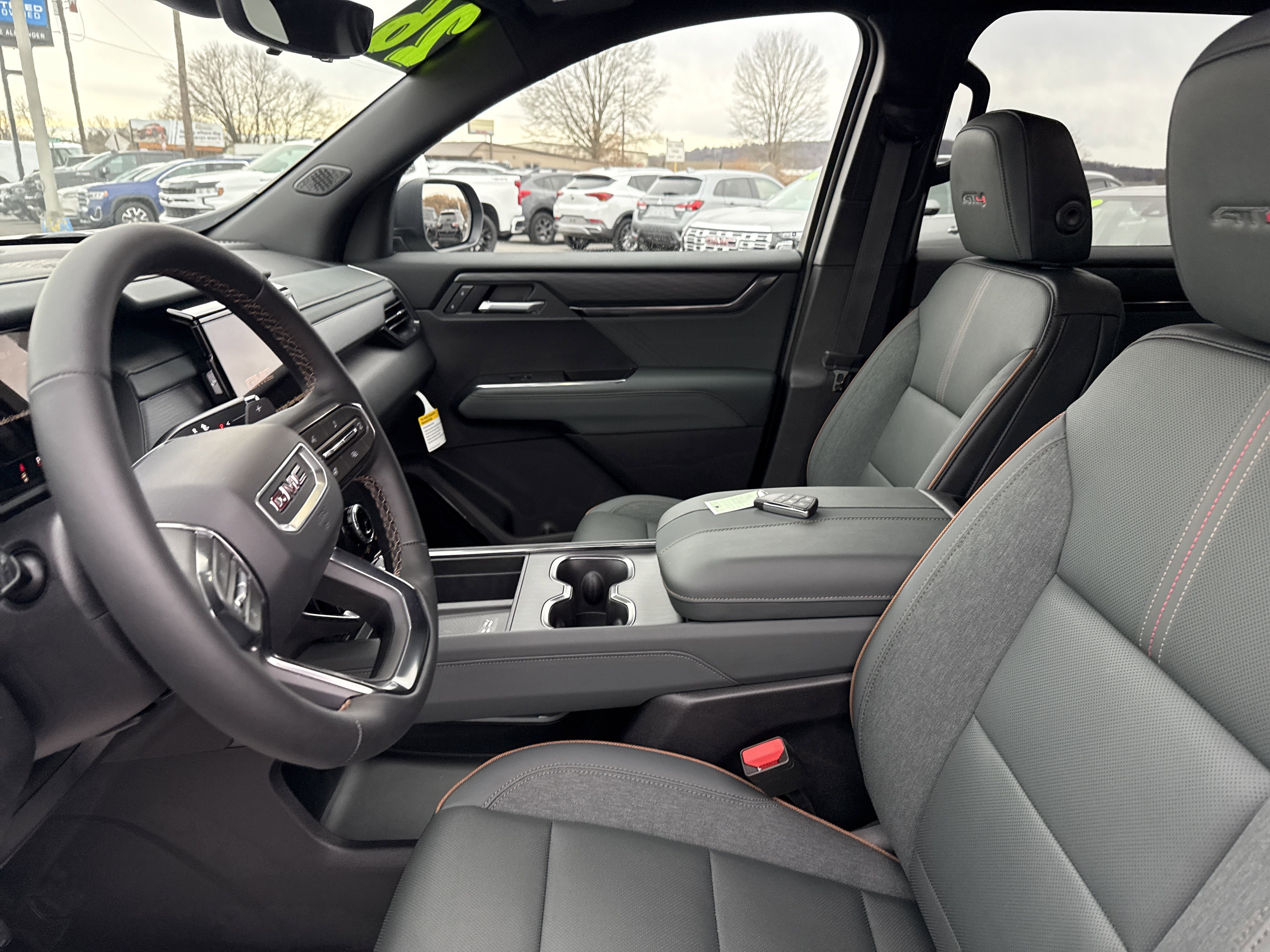 New 2026 GMC Acadia AT4 image 12